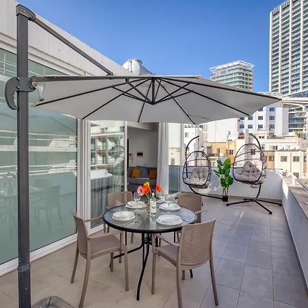 Apartment Cozy St Julians Center