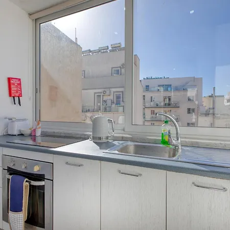 Cozy St Julians Center