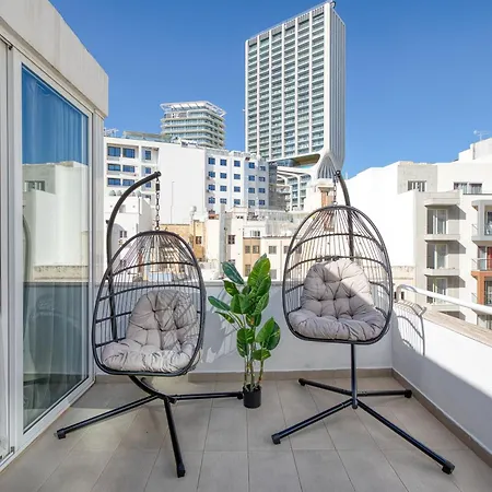 Apartment Cozy St Julians Center