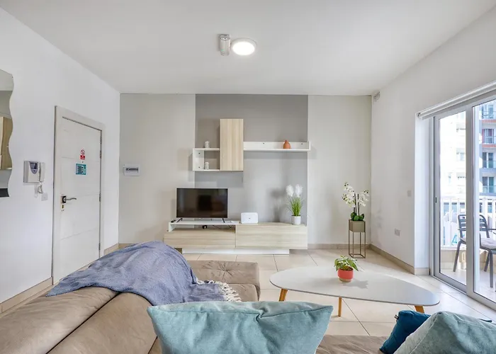 Cozy St Julians Center * San Ġiljan