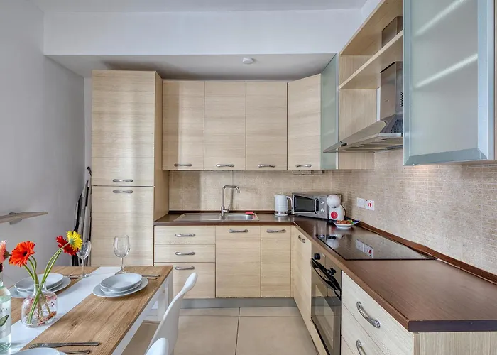 Cozy St Julians Center * San Ġiljan