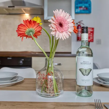 Lejlighed Cozy St Julians Center *