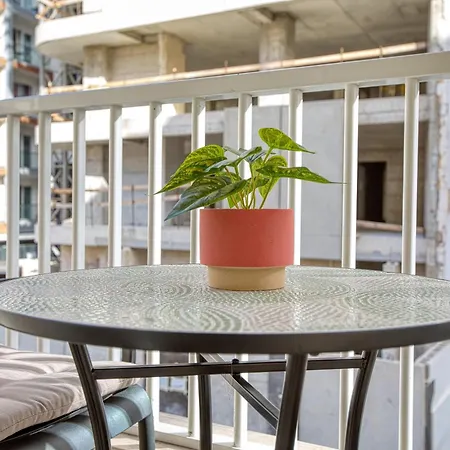 Cozy St Julians Center